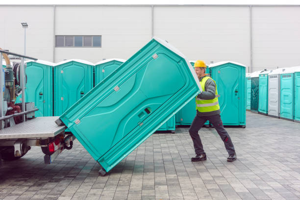 Affordable portable toilet rental in Manhattan Beach, CA
